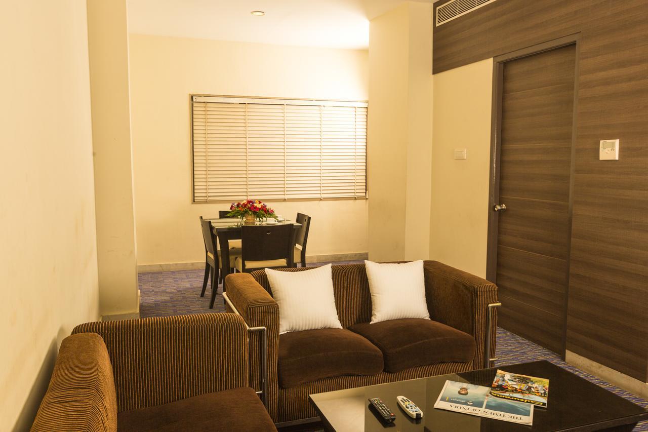 فندق Siesta Star T. Nagar شيناي المظهر الخارجي الصورة