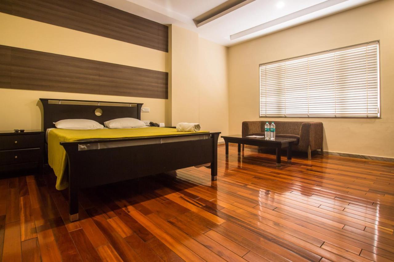 فندق Siesta Star T. Nagar شيناي المظهر الخارجي الصورة